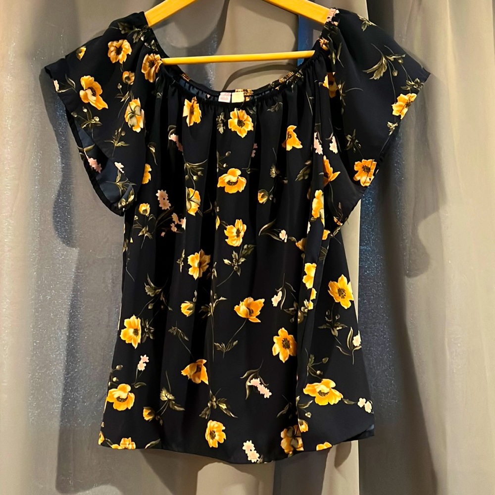 Alya Floral Open Back Top